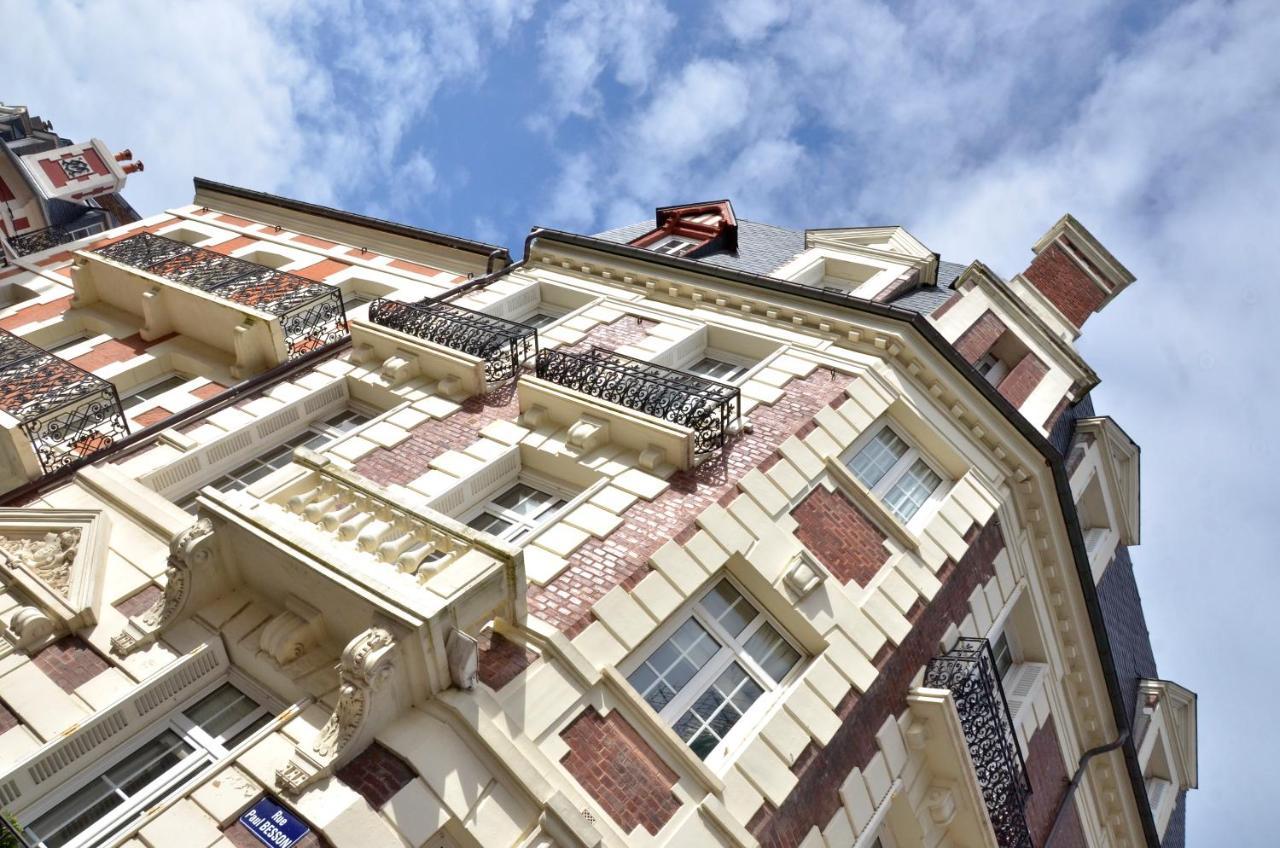 Hotel Le Fer A Cheval Trouville-sur-Mer Eksteriør bilde