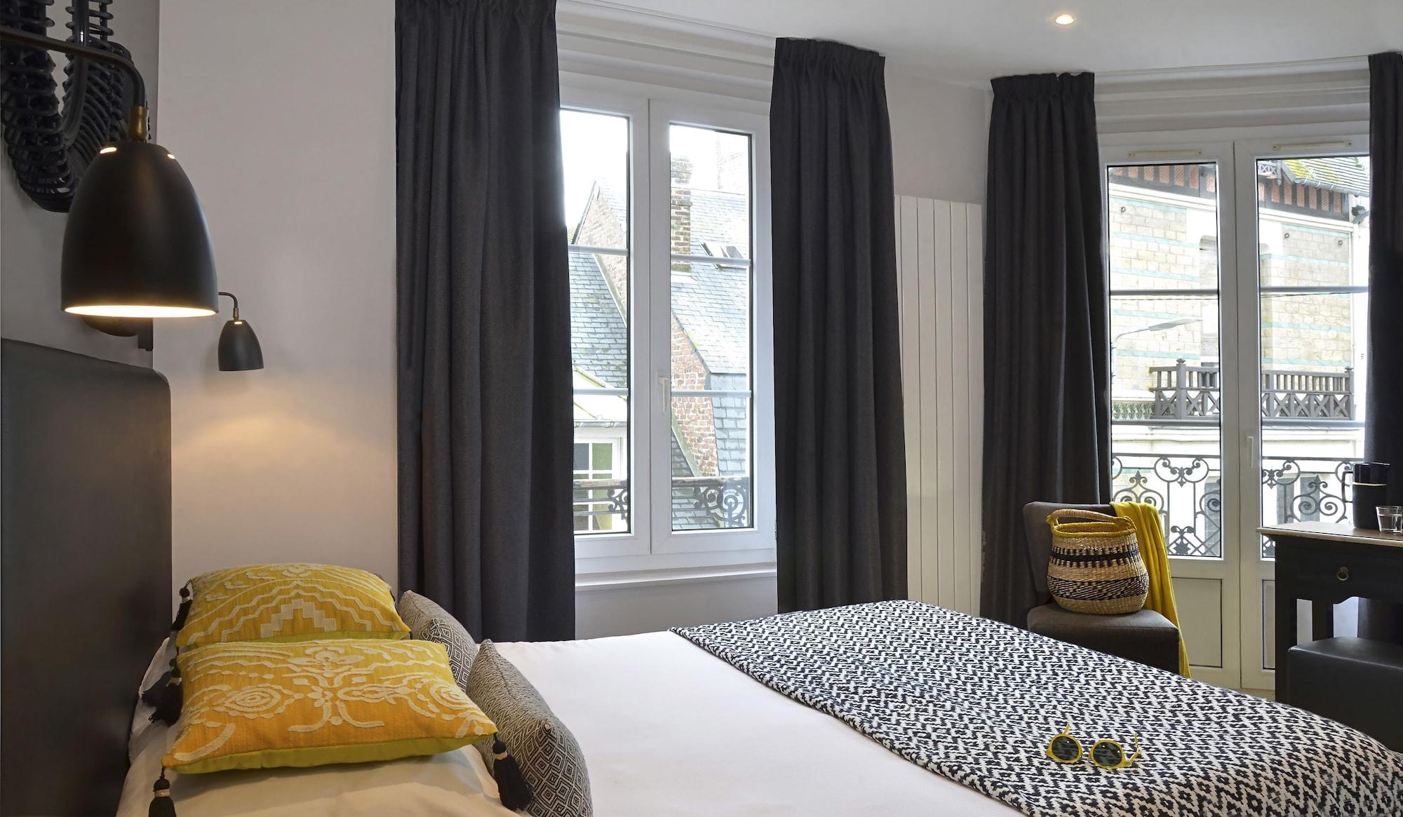 Hotel Le Fer A Cheval Trouville-sur-Mer Eksteriør bilde