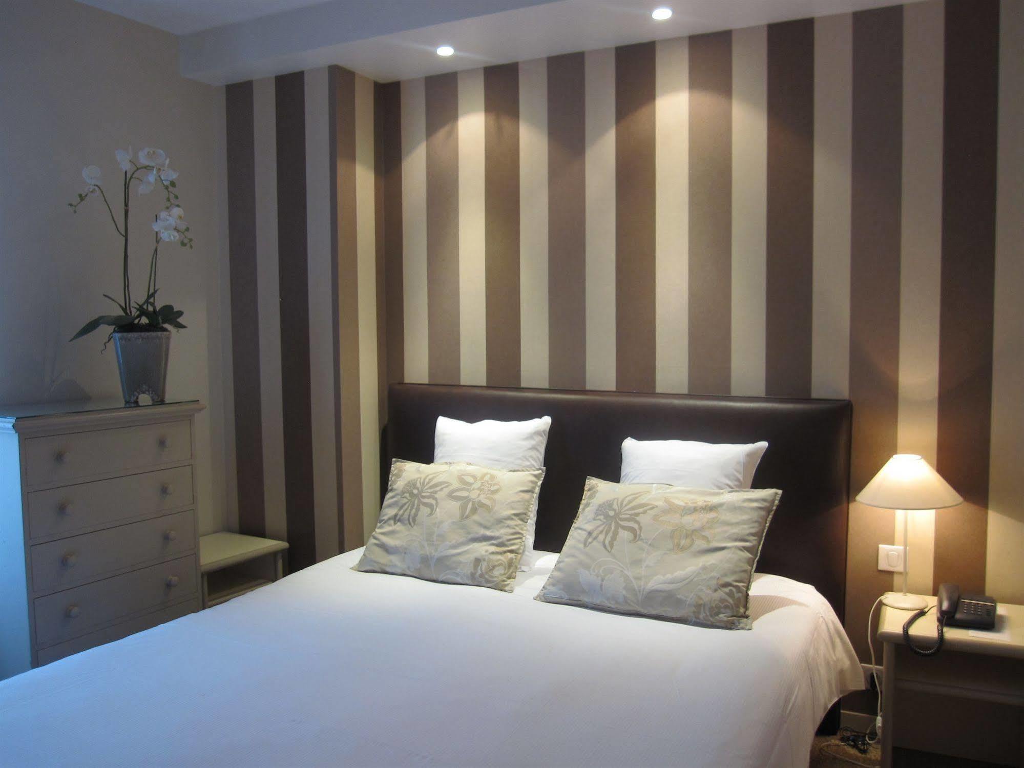 Hotel Le Fer A Cheval Trouville-sur-Mer Eksteriør bilde